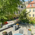 Hofgaertnerhaus Szálloda 3*