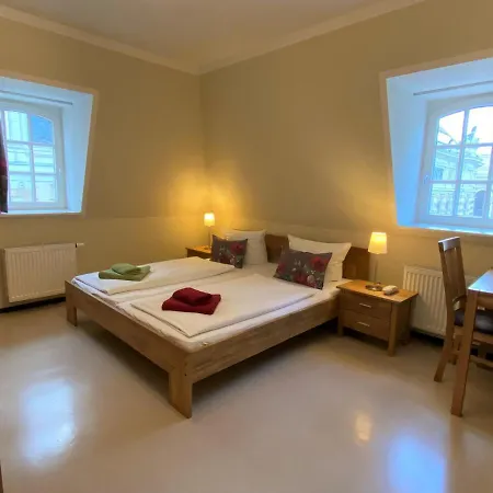 Hofgaertnerhaus 3* Дрезден
