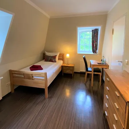 Hofgaertnerhaus 3* Дрезден