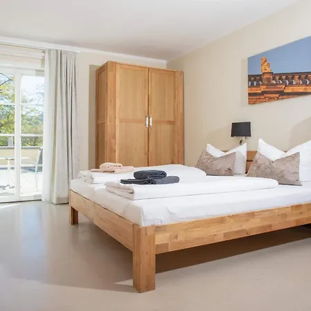 Hofgaertnerhaus 3* Dresde