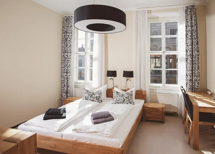 Hofgaertnerhaus 3*
